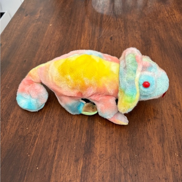Ty Classic Buddy Rainbow the Chameleon NWT Plush Stuffed Animal - Picture 7 of 8